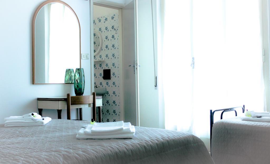 Hotel Leda ريميني الغرفة الصورة