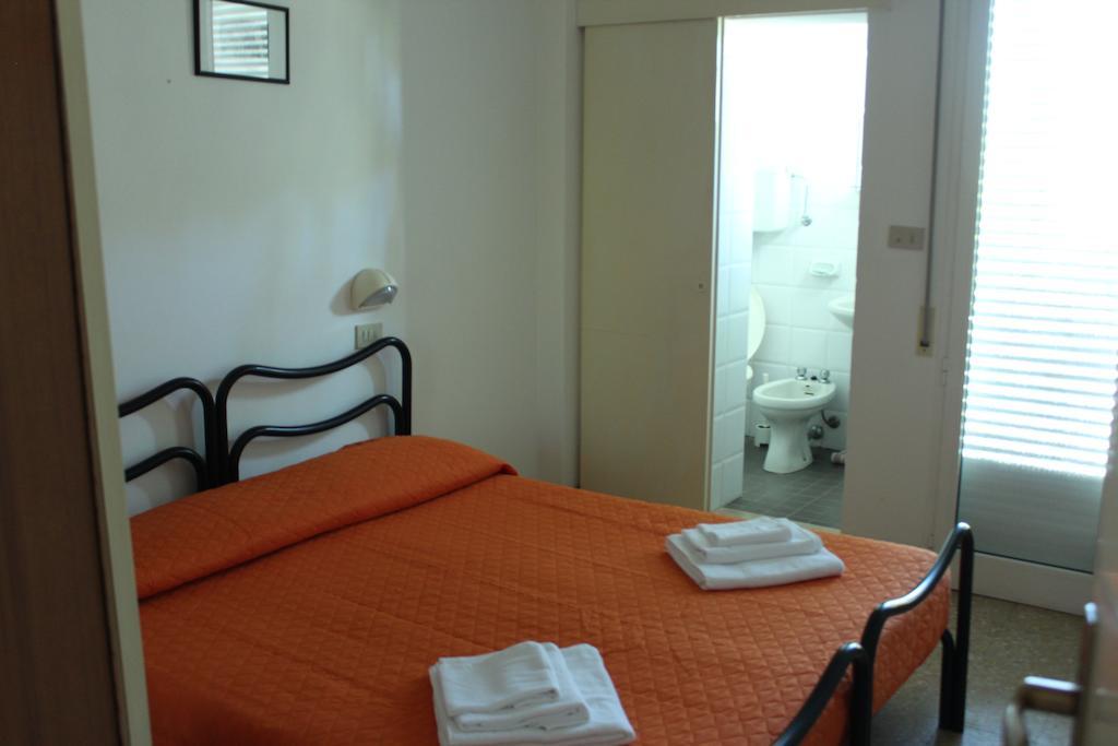 Hotel Leda ريميني المظهر الخارجي الصورة